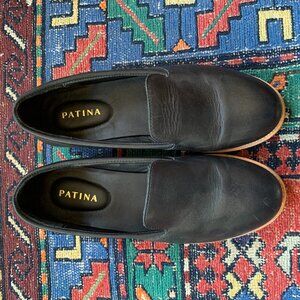 Portland Leather - Rounded Leather Loafter - Size 8.5